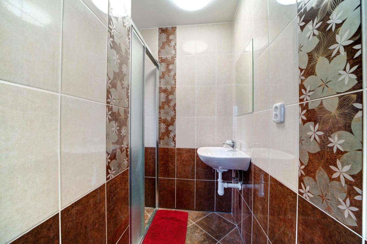 Hotel Zlechov Plumlov Ngoại thất bức ảnh