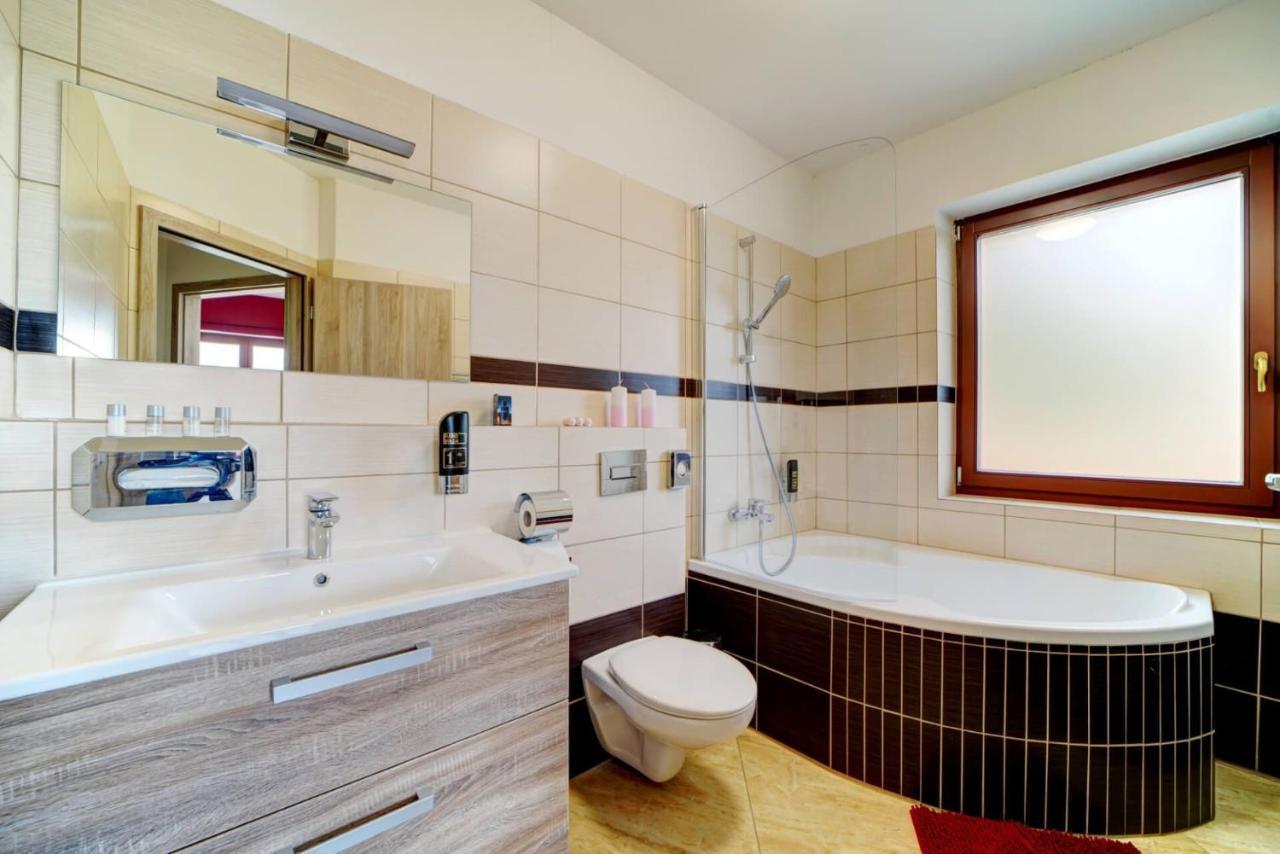 Hotel Zlechov Plumlov Ngoại thất bức ảnh