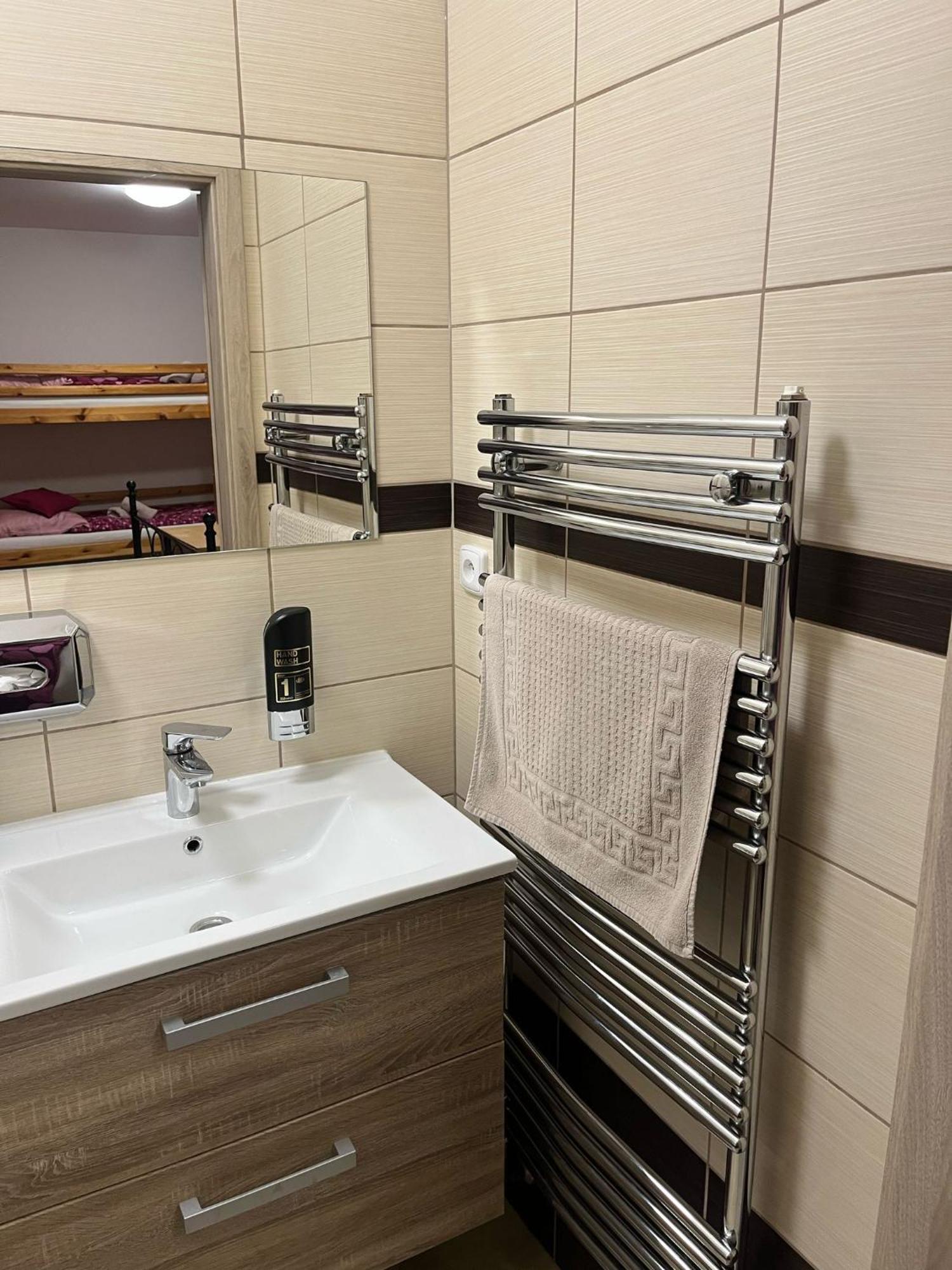 Hotel Zlechov Plumlov Phòng bức ảnh